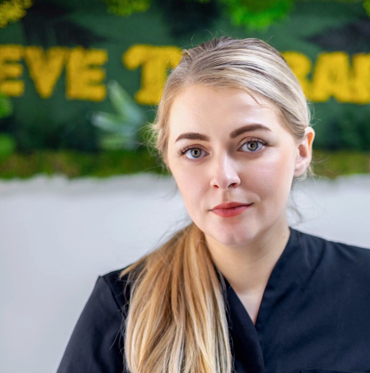 Dr. Eve Iacob, kinetoterapeut și fondator Eve Therapy